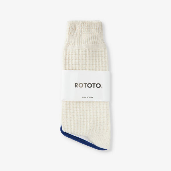 Носки длиной до середины голени из вафельной трикотажной смеси с хлопком Rototo, белый
Носки длиной до середины голени из вафельной трикотажной смеси с хлопком Rototo, белый