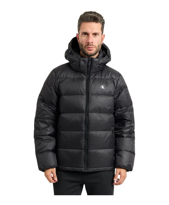 Пуховая куртка с капюшоном Calvin Klein, черный
Пуховая куртка с капюшоном Calvin Klein, черный