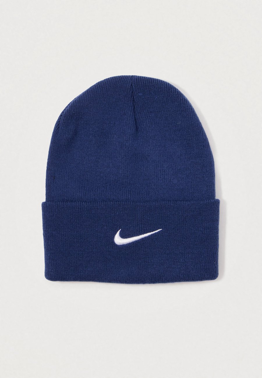 Шапка Nike Performance TOTTENHAM HOTSPUR DRY FIT PEAK BEANIE UNISEX, Binary Blue/White/Dark Blue
Шапка Nike Performance TOTTENHAM HOTSPUR DRY FIT PEAK BEANIE UNISEX, Binary Blue/White/Dark Blue