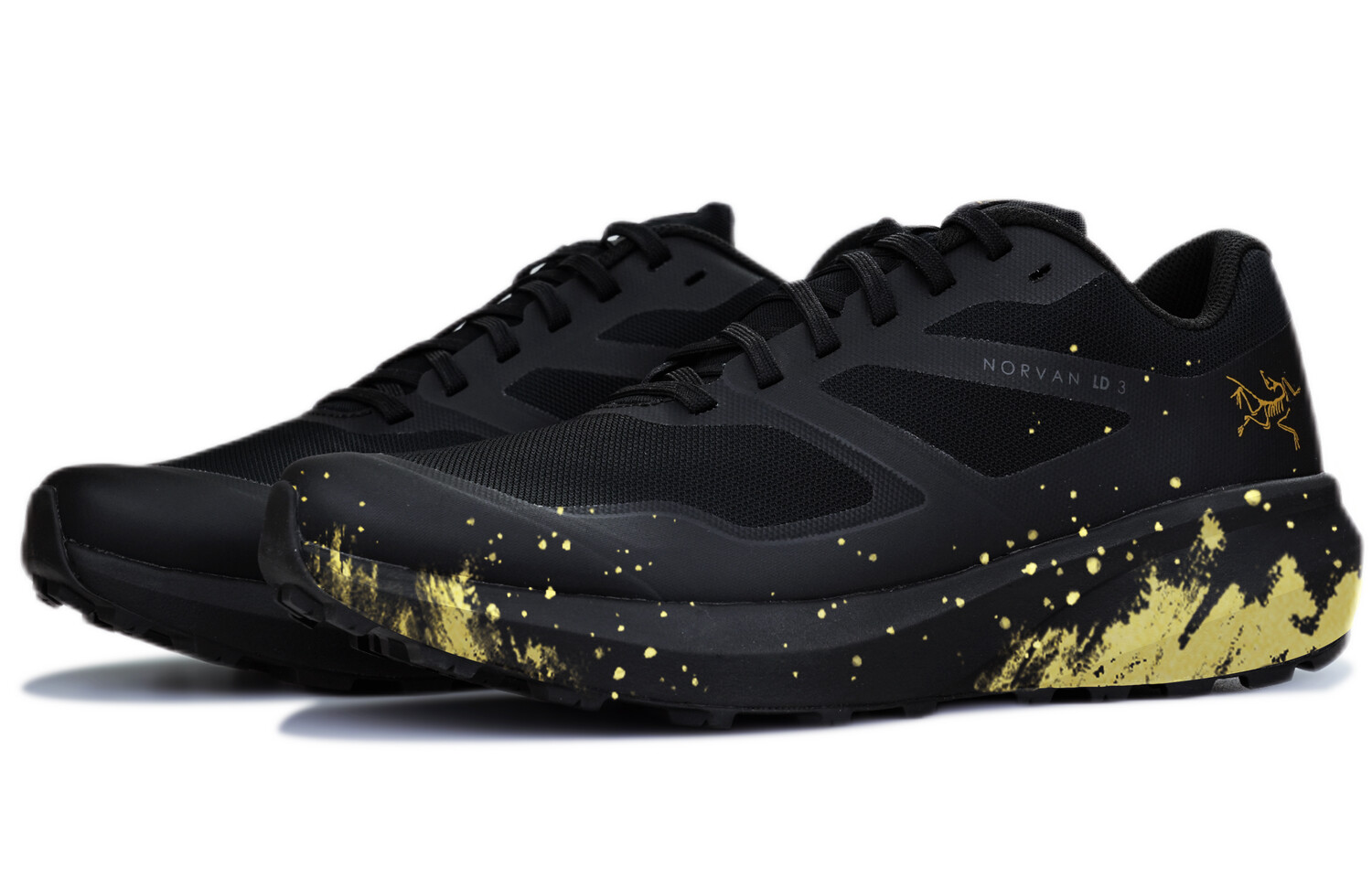 Кроссовки унисекс с низким верхом Arcteryx, черный/золотой
Кроссовки унисекс с низким верхом Arcteryx, черный/золотой