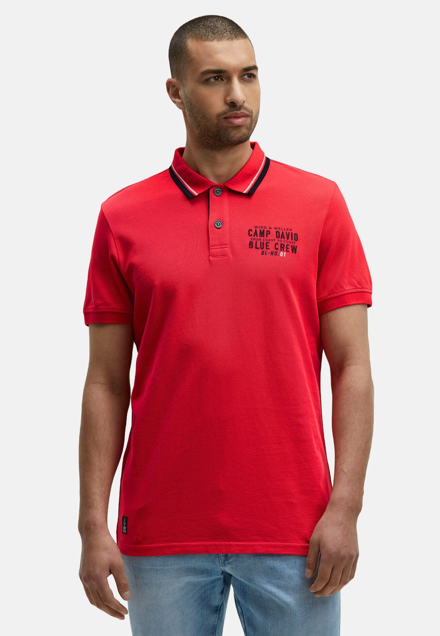 Поло Camp David MIT LOGO-STICKEREI, Summer Red/Red, Красный, Поло Camp David MIT LOGO-STICKEREI, Summer Red/Red
Поло Camp David MIT LOGO-STICKEREI, Summer Red/Red, Красный, Поло Camp David MIT LOGO-STICKEREI, Summer Red/Red