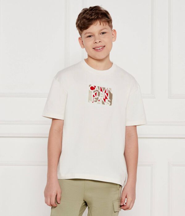 Футболки Regular fit Calvin Klein Jeans, экрю
Футболки Regular fit Calvin Klein Jeans, экрю