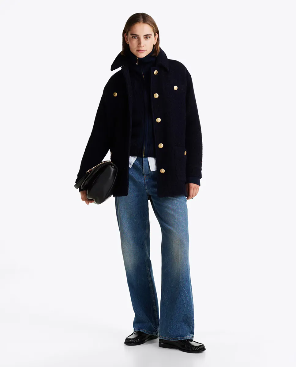 Женский трикотажный жакет с рубашечным воротником и золотыми пуговицами Tommy Hilfiger, тёмно-синий
Женский трикотажный жакет с рубашечным воротником и золотыми пуговицами Tommy Hilfiger, тёмно-синий