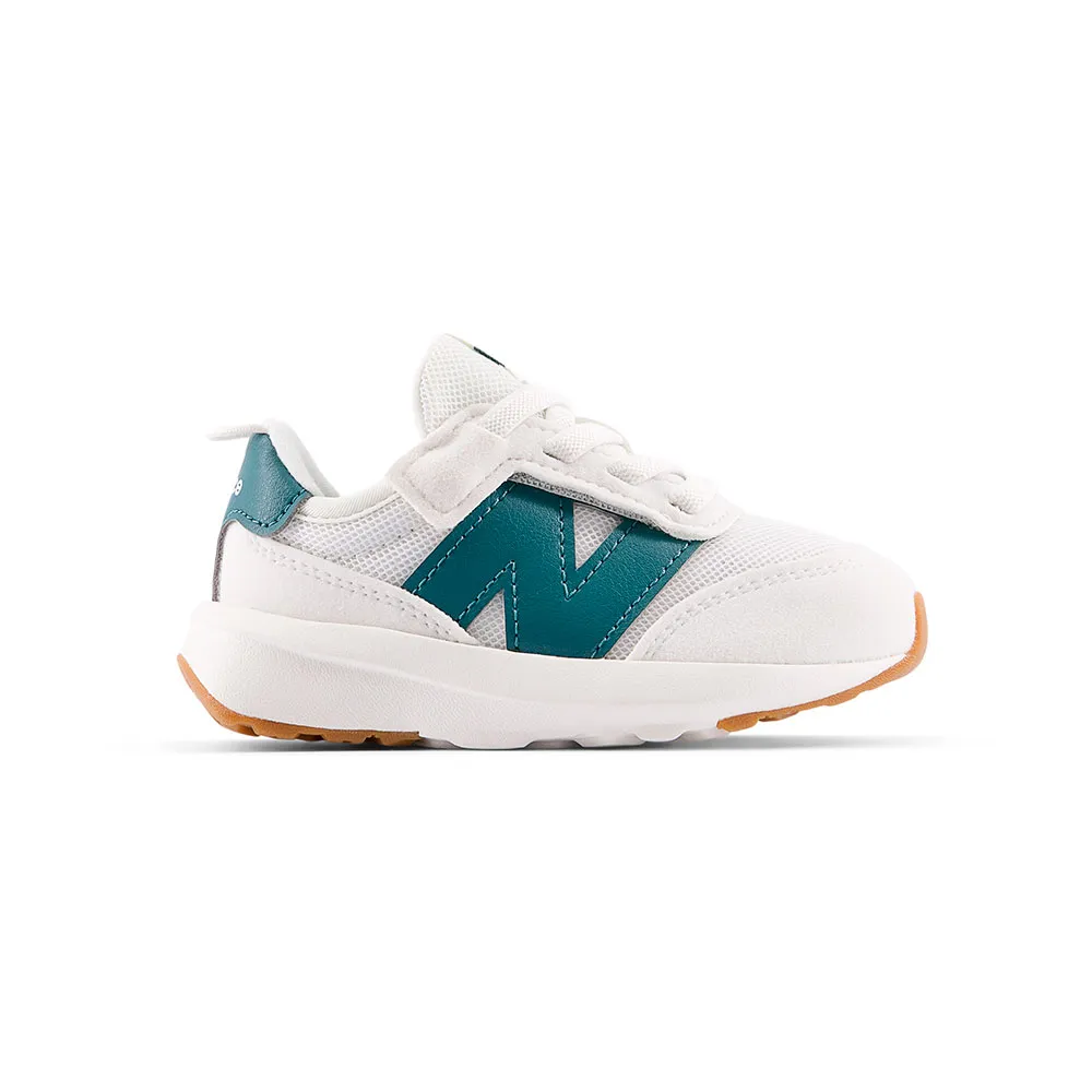 Кроссовки New Balance 370 Sg Hook & Loop, белый
Кроссовки New Balance 370 Sg Hook & Loop, белый