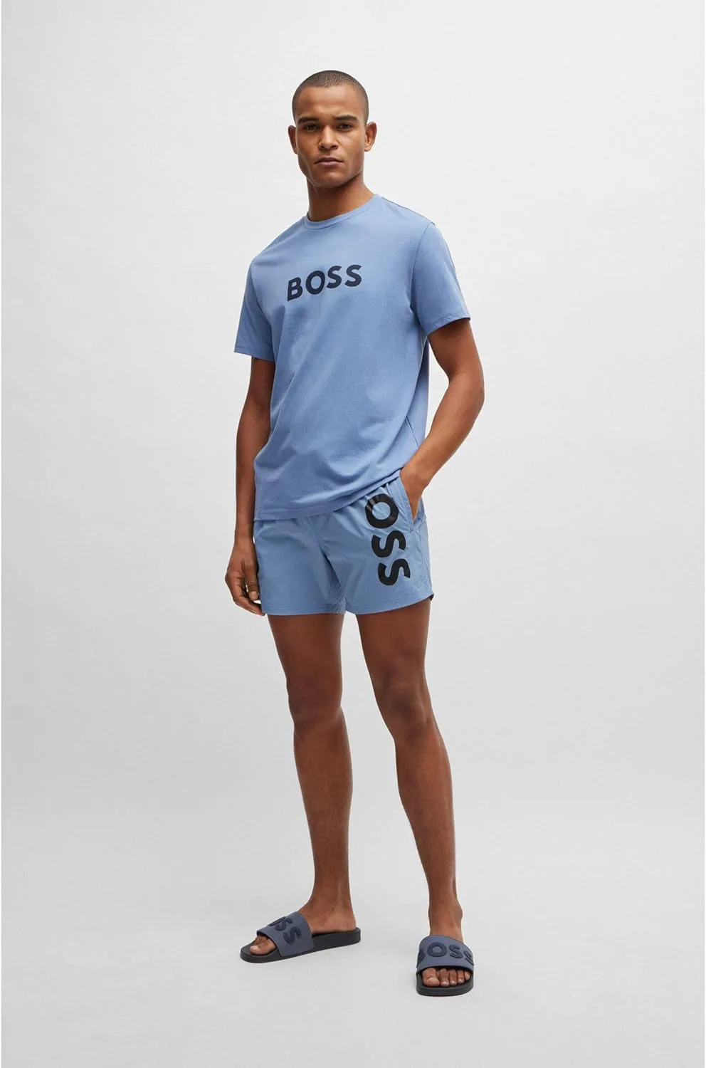 Мужские сланцы BOSS Kirk с резиновой подошвой и рельефным логотипом Размер HUGO BOSS, темно-синий
Мужские сланцы BOSS Kirk с резиновой подошвой и рельефным логотипом Размер HUGO BOSS, темно-синий