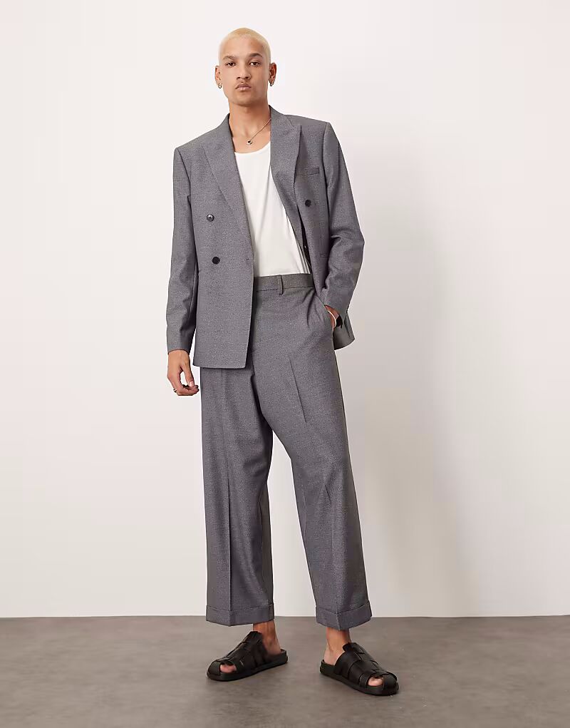 Брюки-баллоны ASOS DESIGN из серой фактуры
Брюки-баллоны ASOS DESIGN из серой фактуры