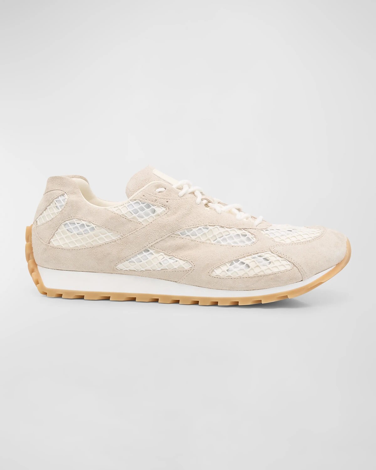 Мужские беговые кроссовки Orbit Aged из кожи и сетки в сетку Bottega Veneta, цвет Sea Salt
Мужские беговые кроссовки Orbit Aged из кожи и сетки в сетку Bottega Veneta, цвет Sea Salt