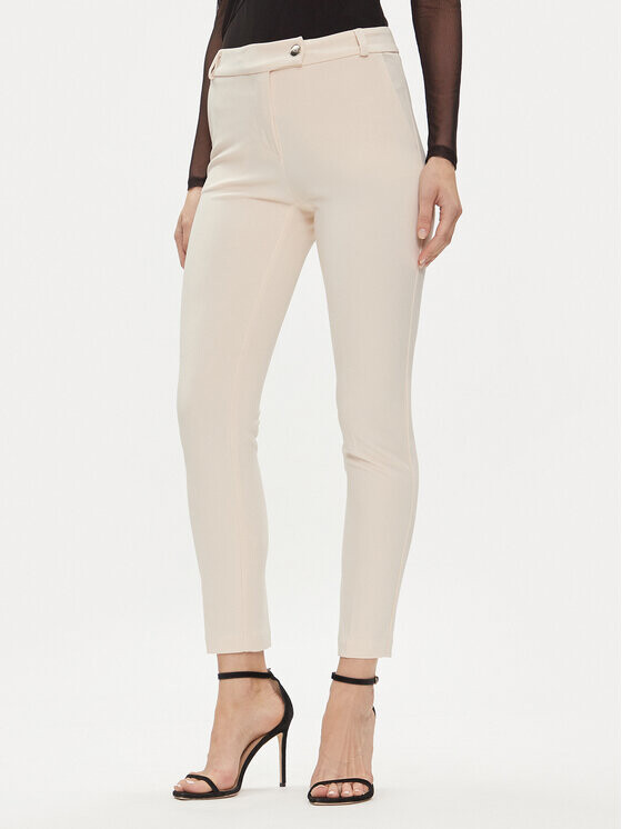 Тканевые брюки стандартного кроя Rinascimento, бежевый
Тканевые брюки стандартного кроя Rinascimento, бежевый