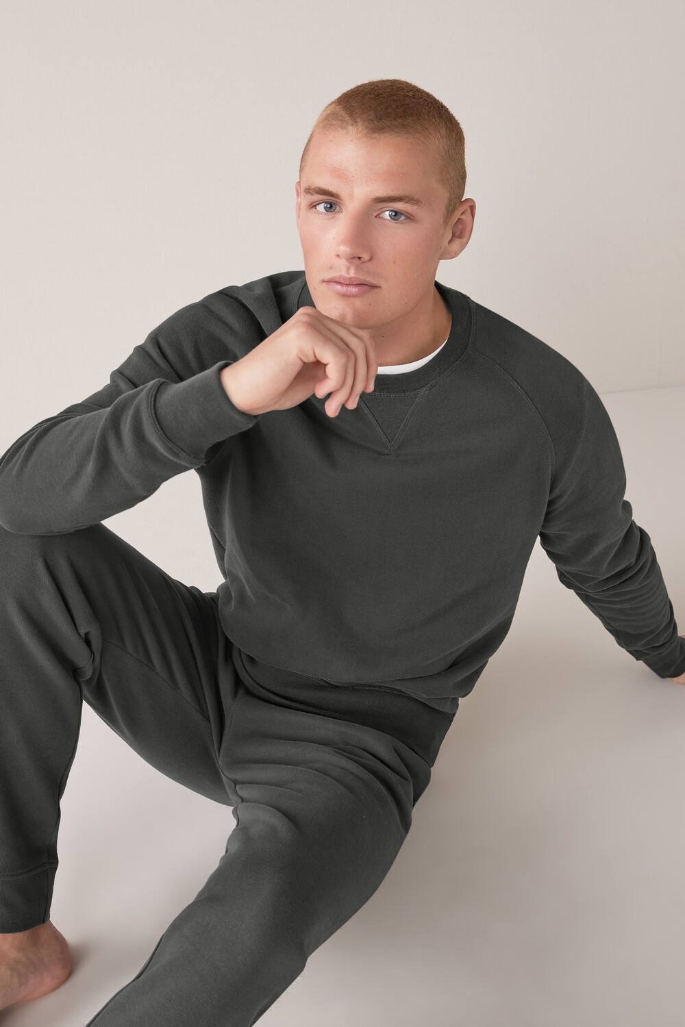 Блуза с круглым вырезом Next, серый
Блуза с круглым вырезом Next, серый