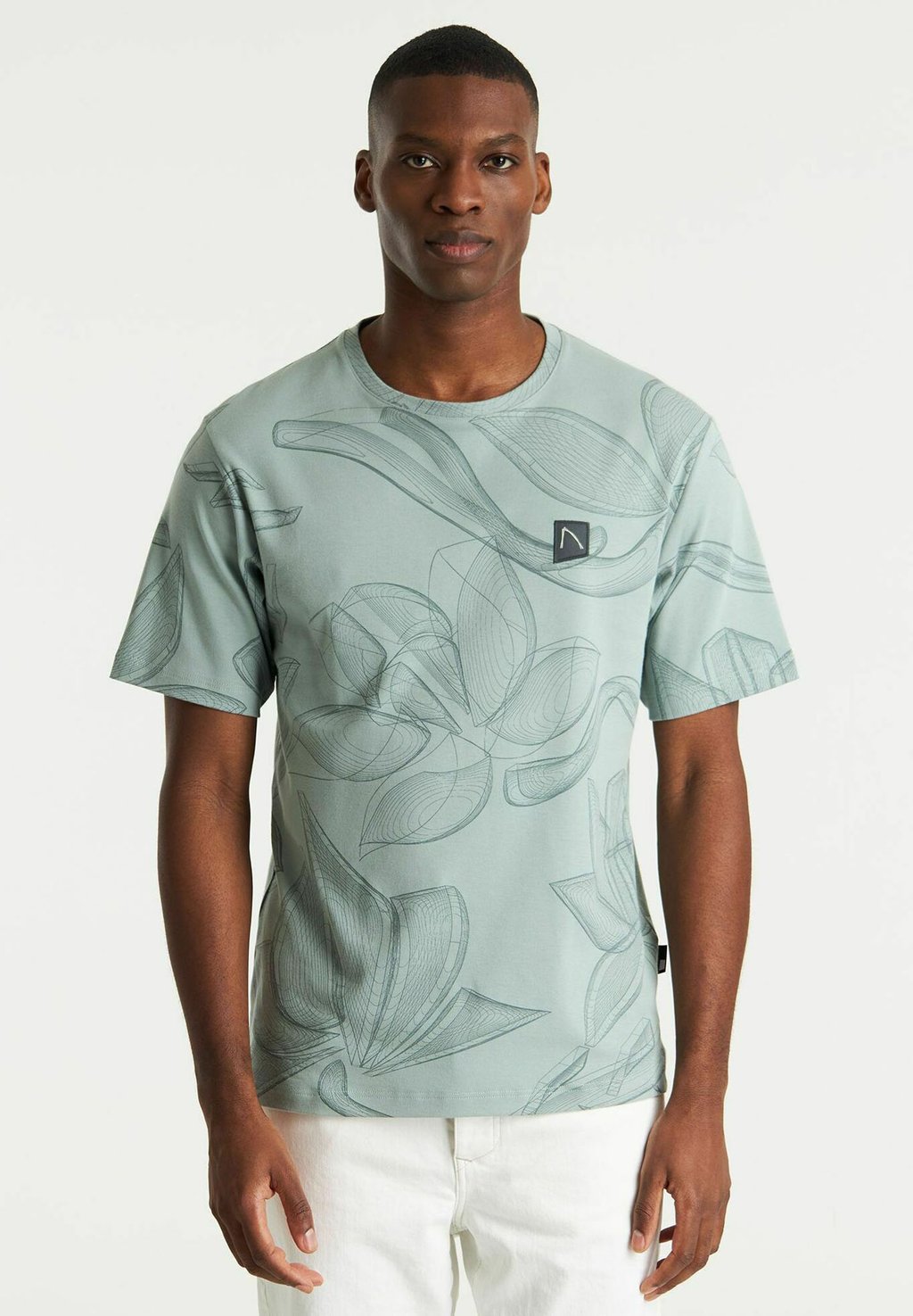 Футболка с принтом WILD CHASIN', светло-зеленый
Футболка с принтом WILD CHASIN', светло-зеленый