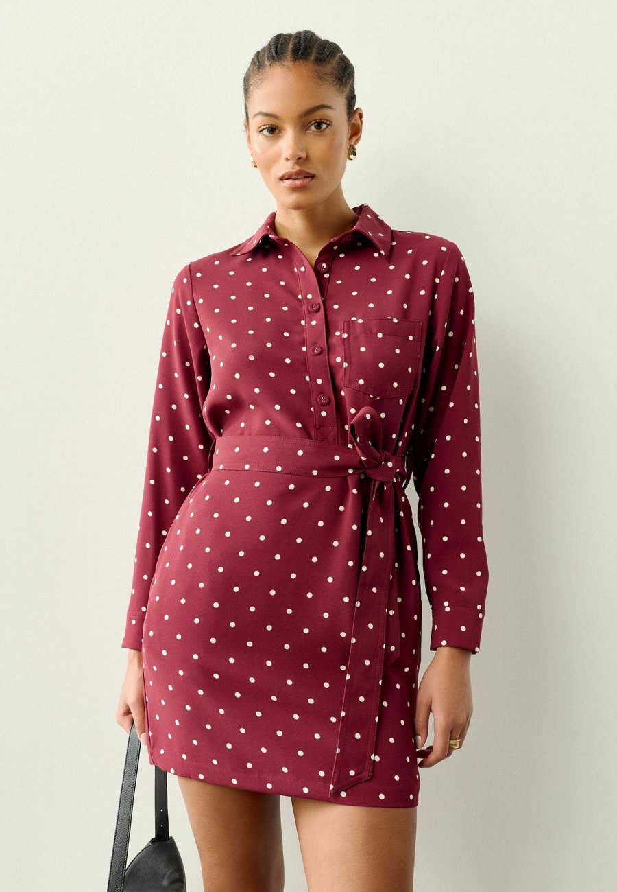 Платье Next TALL FIT, Burgundy/Red Spot/Bordeaux
Платье Next TALL FIT, Burgundy/Red Spot/Bordeaux