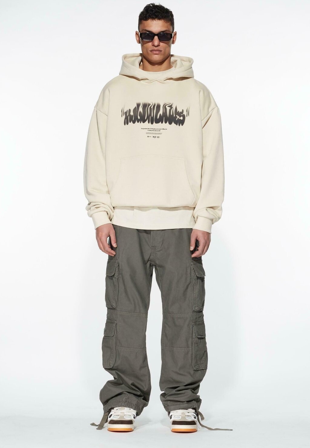 Толстовка Rising X Heavy MJ Gonzales, цвет sand
Толстовка Rising X Heavy MJ Gonzales, цвет sand