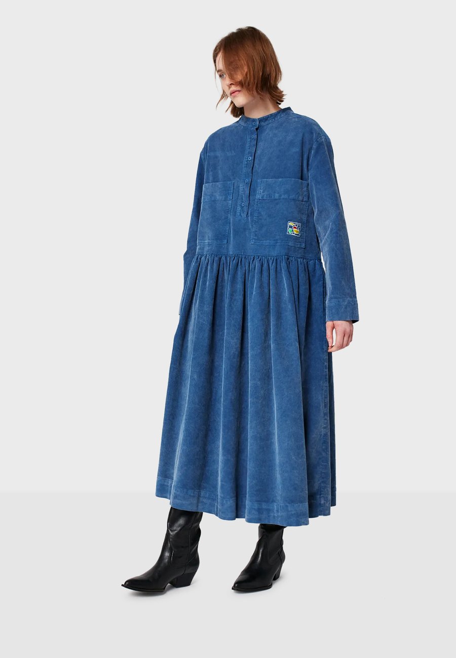 Платье Bobo Choses Day dress, Navy Blue/Neon Blue
Платье Bobo Choses Day dress, Navy Blue/Neon Blue