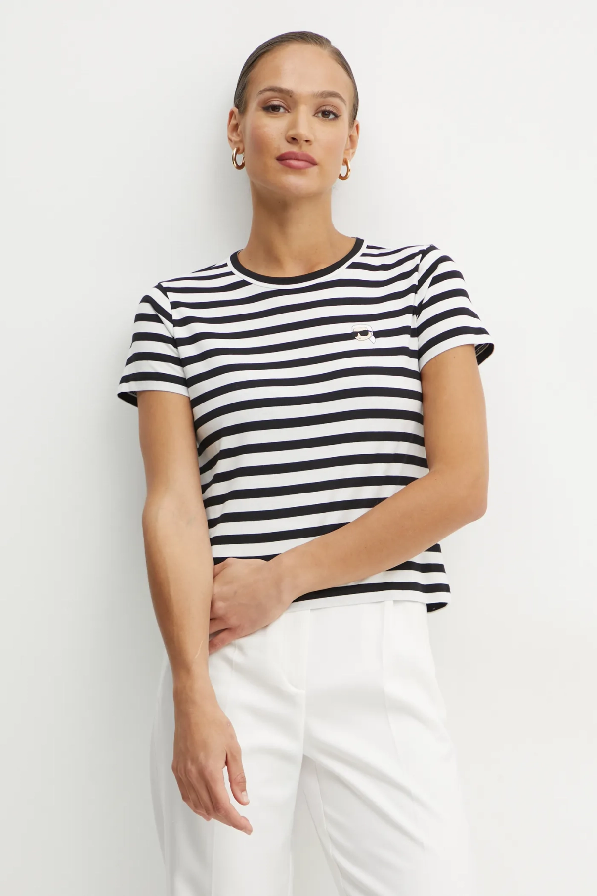 Хлопковая футболка Karl Lagerfeld, черный
Хлопковая футболка Karl Lagerfeld, черный