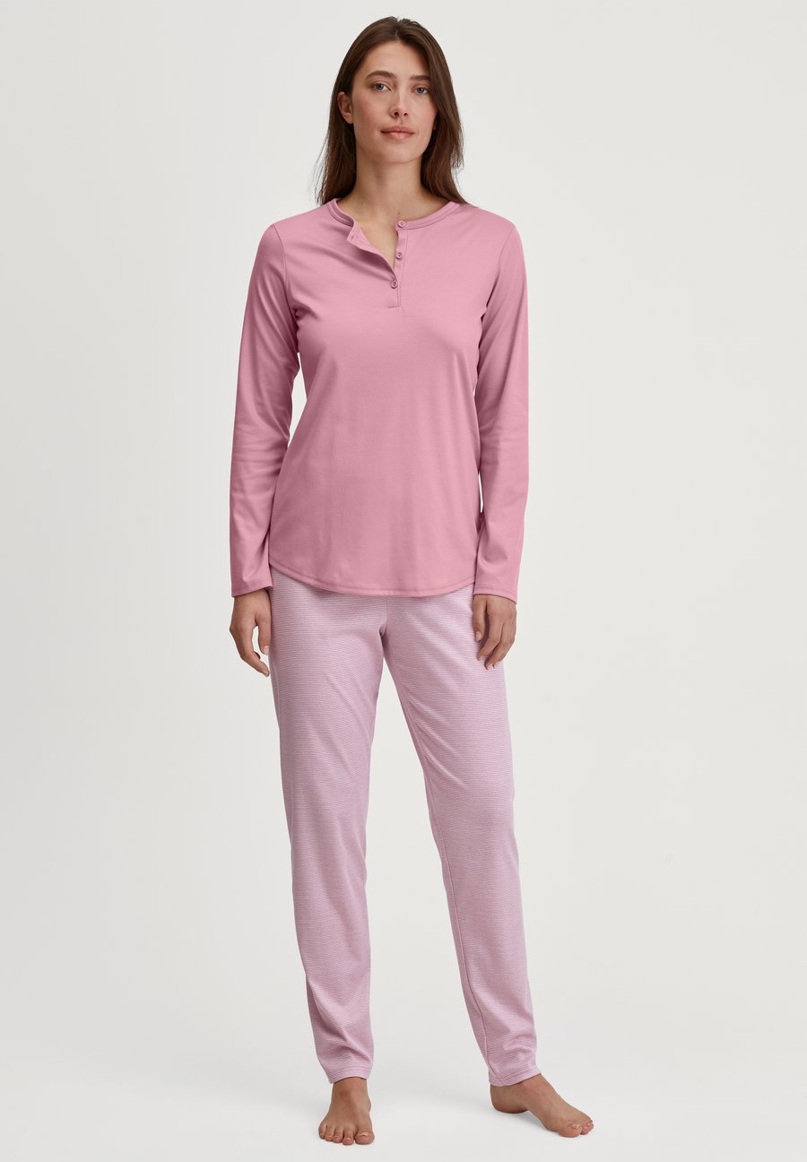 Пижамный комплект Calida STRIPED DREAMS SET, Lilas/Pink
Пижамный комплект Calida STRIPED DREAMS SET, Lilas/Pink