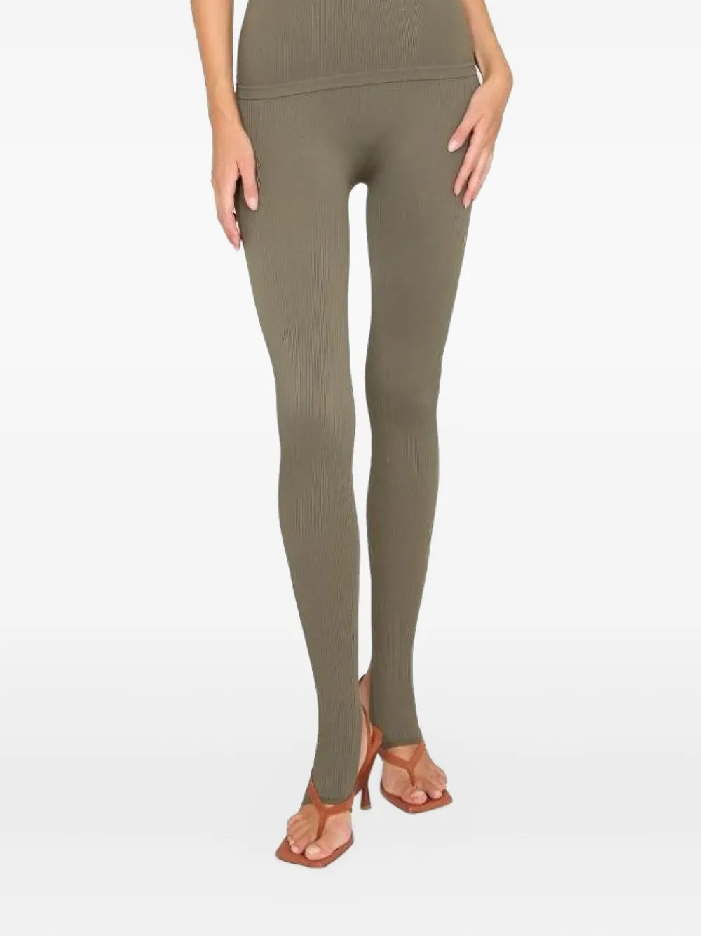 Леггинсы в рубчик с разрезами Andreādamo, зеленый
Леггинсы в рубчик с разрезами Andreādamo, зеленый