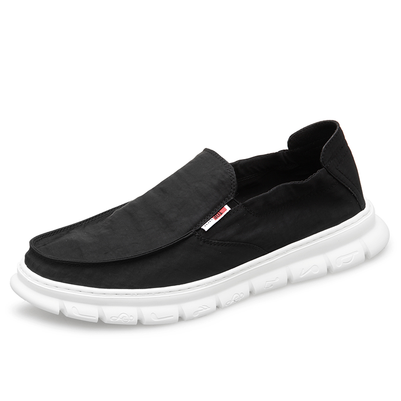 Повседневные кроссовки мужские низкие черные/серые/желтые/зеленые LUOMAIKE
Повседневные кроссовки мужские низкие черные/серые/желтые/зеленые LUOMAIKE