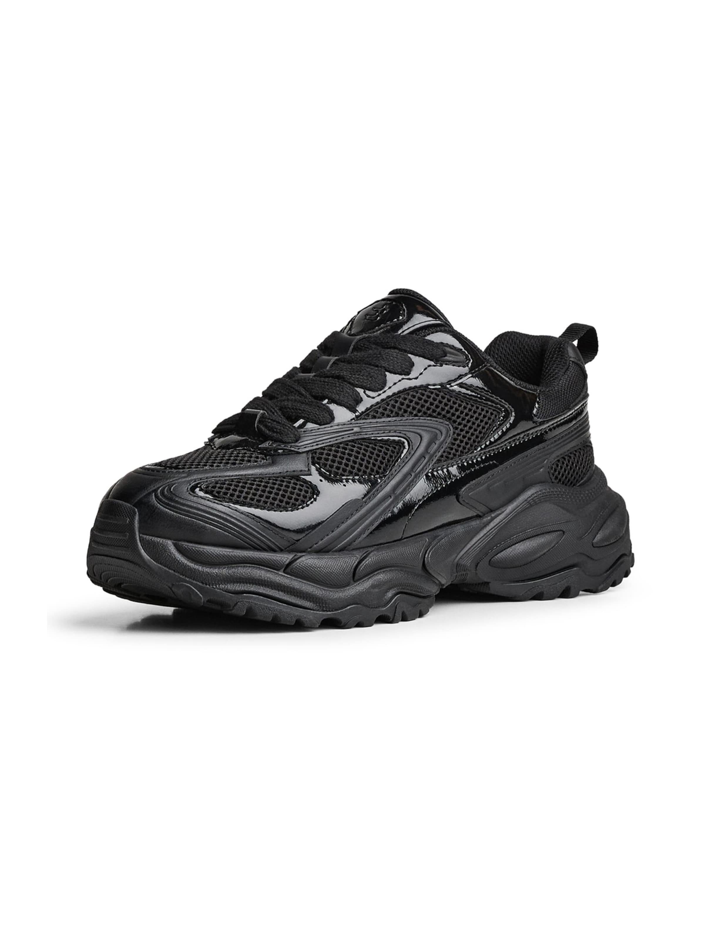 Bershka Кроссовки в черном цвете
Bershka Кроссовки в черном цвете