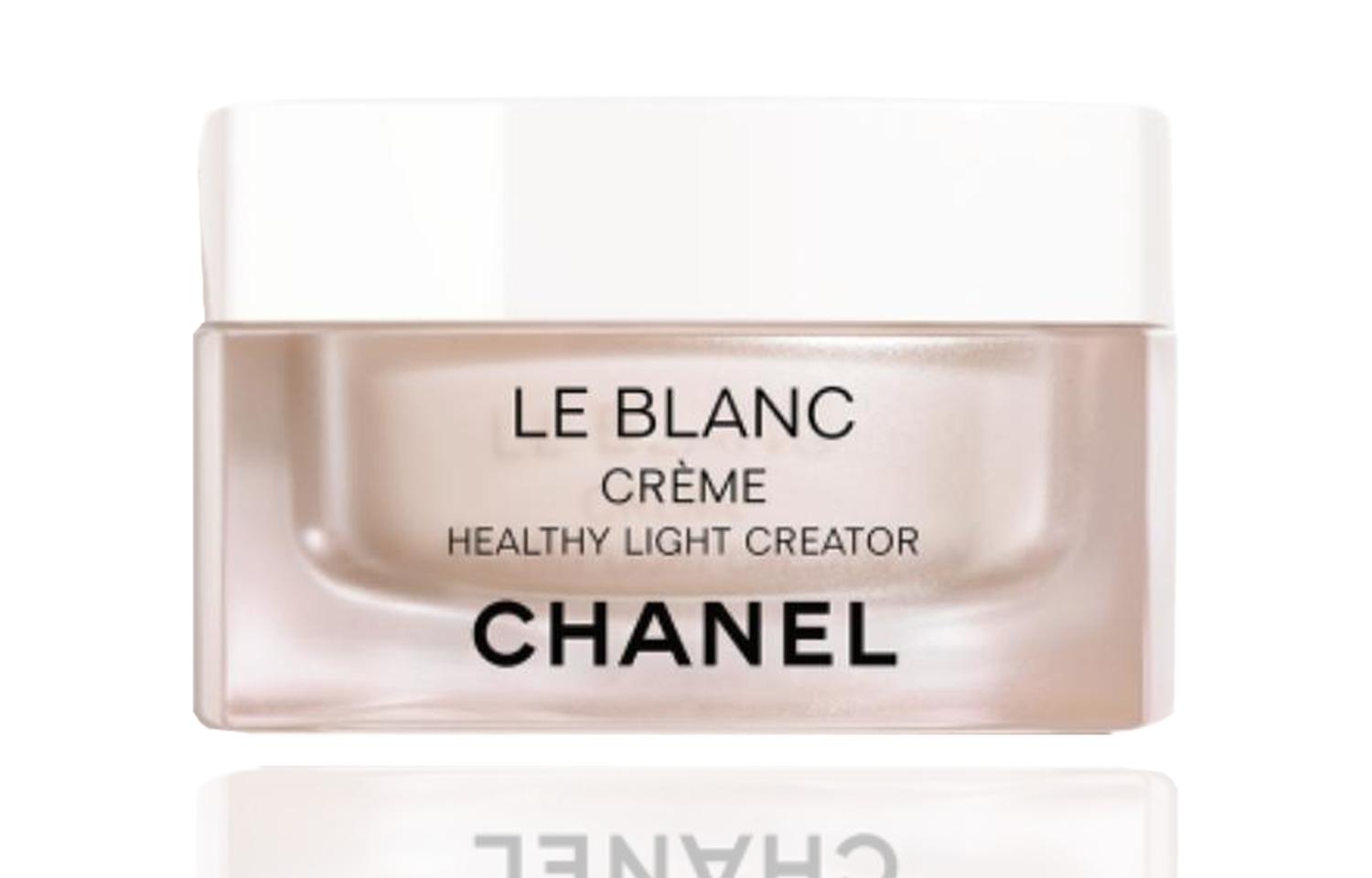 CHANEL Крем для лица Radiant Pink Skin осветляющий увлажняющий 50g
CHANEL Крем для лица Radiant Pink Skin осветляющий увлажняющий 50g