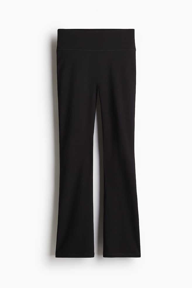 Расклешенные спортивные леггинсы с мягкой вставкой H&M, черный 
Расклешенные спортивные леггинсы с мягкой вставкой H&M, черный