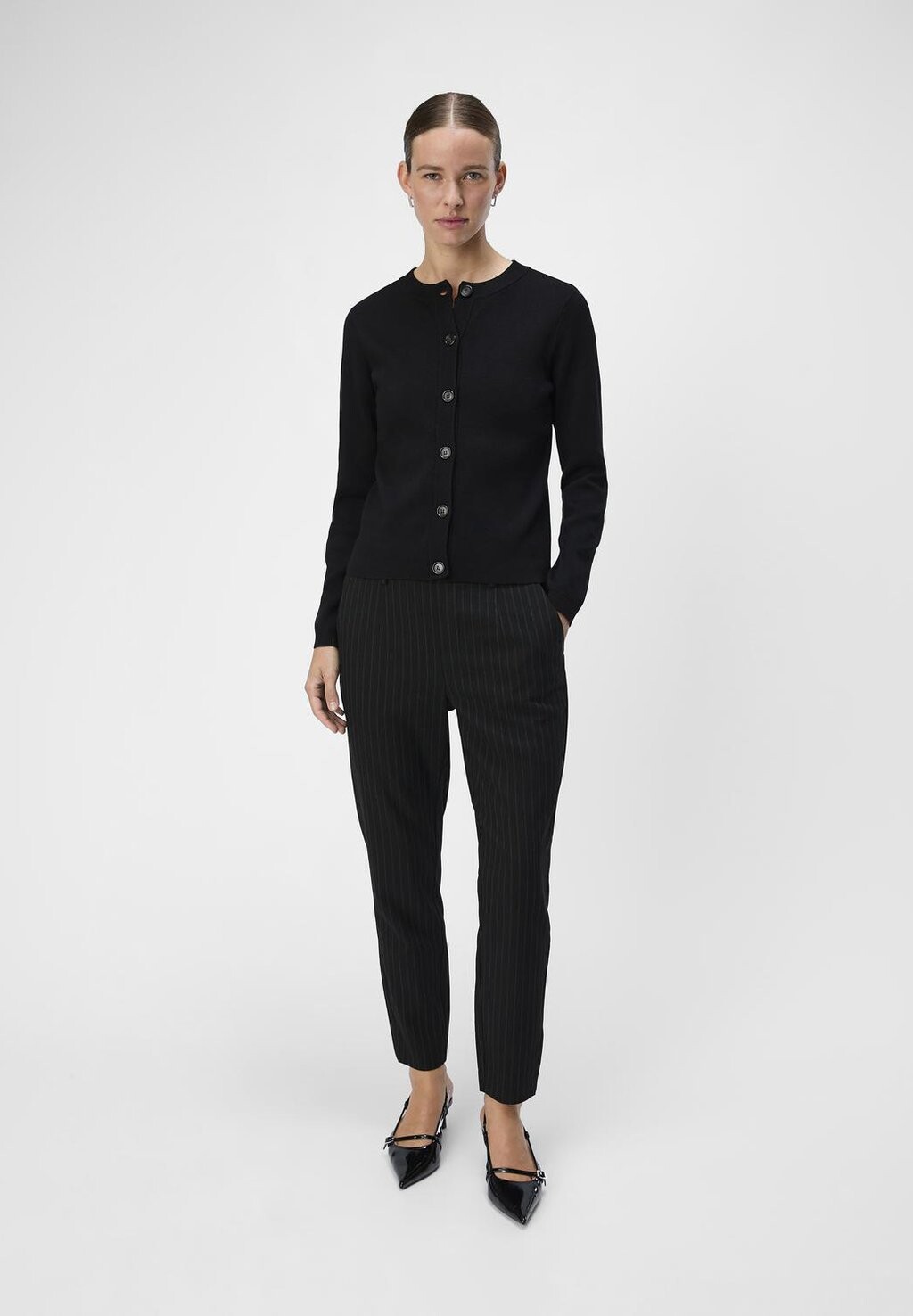 Брюки OBJLISA SLIM PANT Object, серый
Брюки OBJLISA SLIM PANT Object, серый