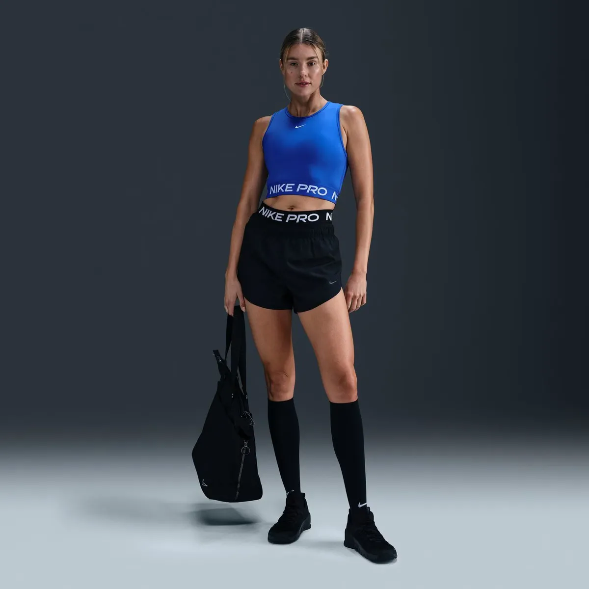 Nike Pro Женская футболка, синий
Nike Pro Женская футболка, синий