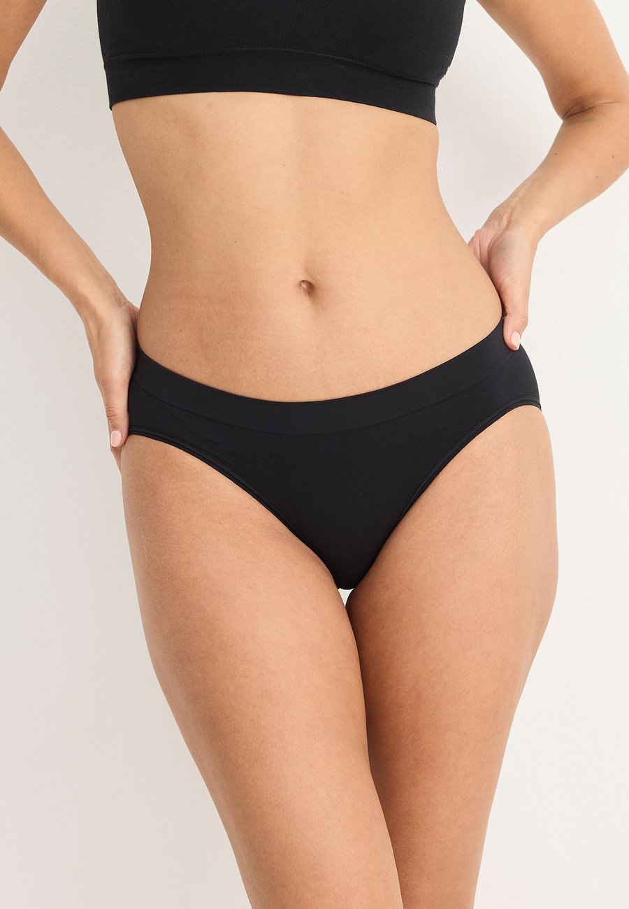 Брифы Jockey 3 PACK, Black
Брифы Jockey 3 PACK, Black