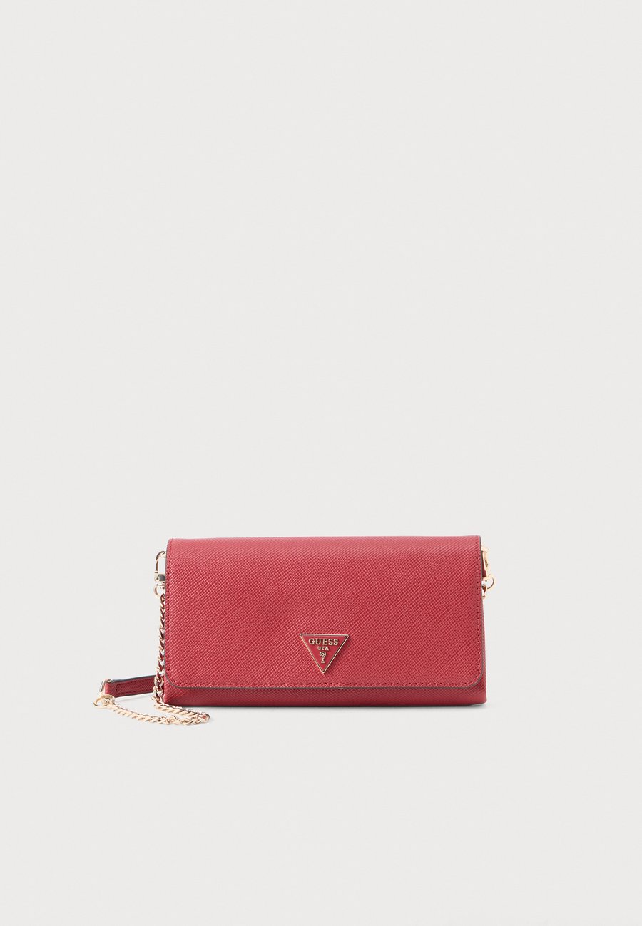 Сумка кросс-боди Guess NOELLE FLAP ORGANIZER, Garnet/Red
Сумка кросс-боди Guess NOELLE FLAP ORGANIZER, Garnet/Red