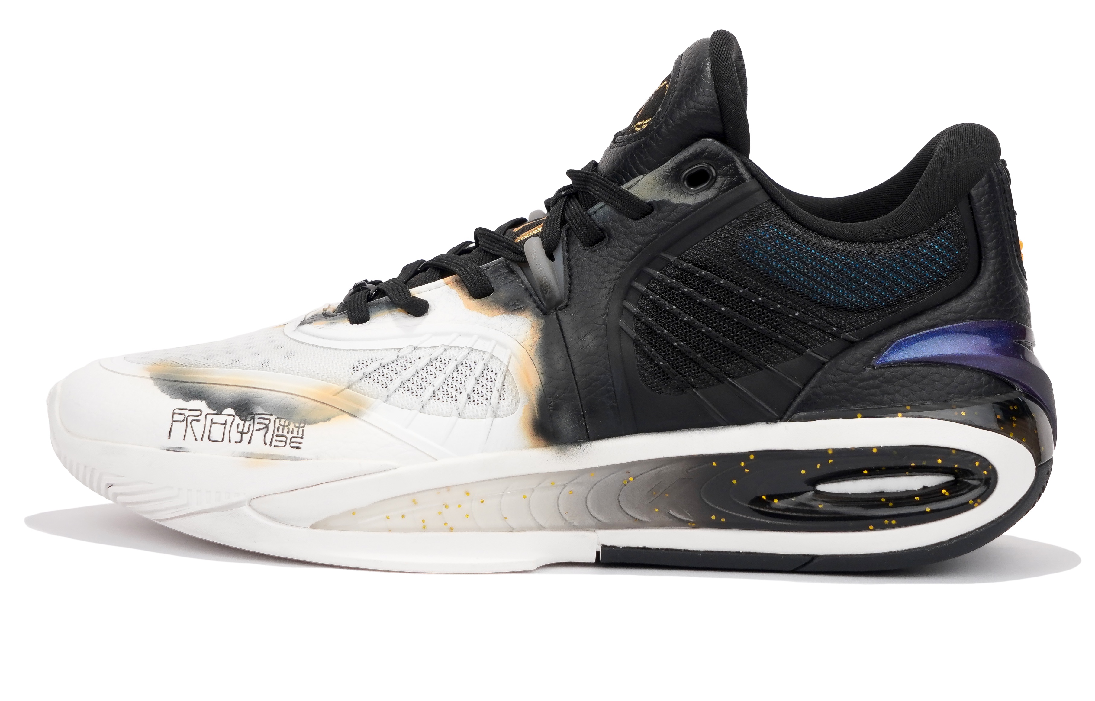 ANTA Баскетбольные кроссовки KT10 с низким верхом, износостойкие, с амортизацией, белые, черные
ANTA Баскетбольные кроссовки KT10 с низким верхом, износостойкие, с амортизацией, белые, черные