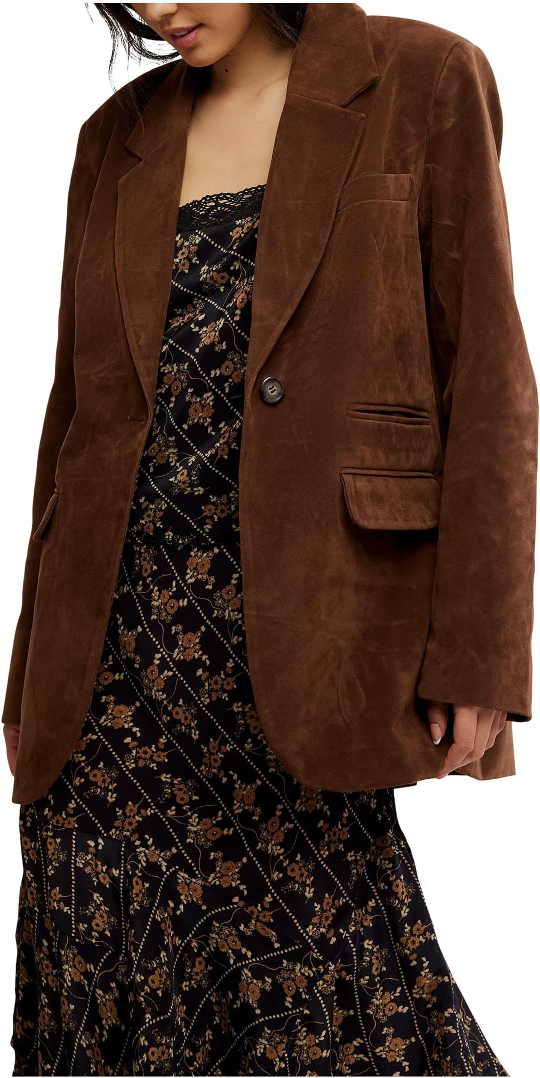 Блейзер Free People Paper Cut Vegan Suede Blazer, цвет Brown Bear
Блейзер Free People Paper Cut Vegan Suede Blazer, цвет Brown Bear