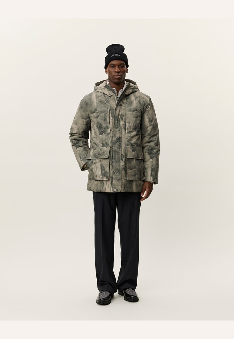 Пальто Les Deux NATE PRINTED PADDED COAT, Dark Sand/Sand
Пальто Les Deux NATE PRINTED PADDED COAT, Dark Sand/Sand