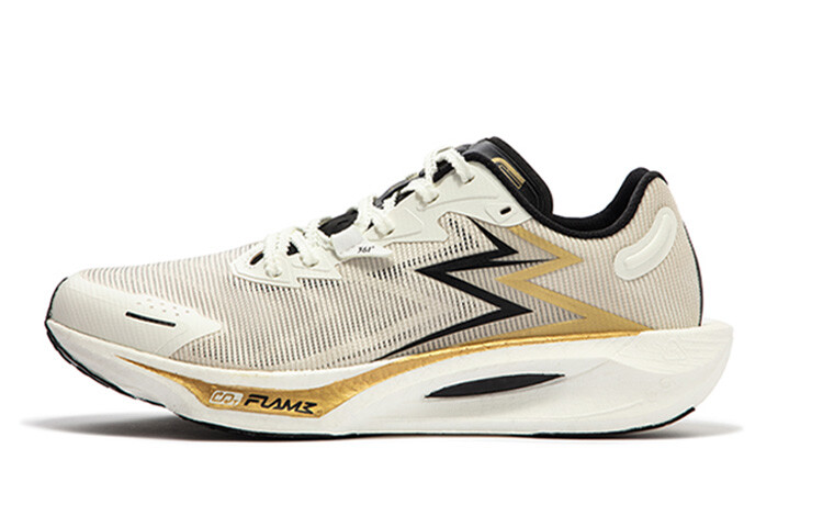 Кроссовки Speed 3 PRO унисекс с низким верхом белые/черные 361°
Кроссовки Speed 3 PRO унисекс с низким верхом белые/черные 361°