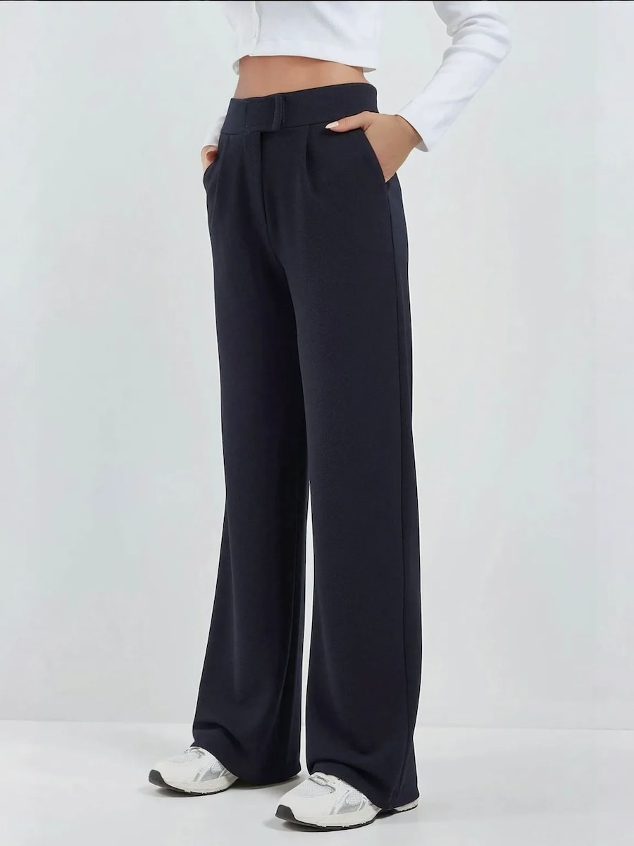 Широкие брюки со складками спереди Hiccup, темно-синий
Широкие брюки со складками спереди Hiccup, темно-синий