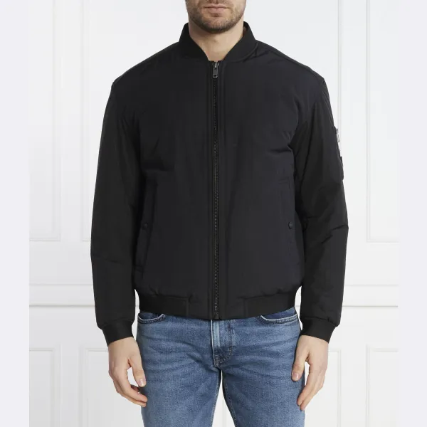 Оранжевый бомбер классического кроя Boss, черный
Оранжевый бомбер классического кроя Boss, черный