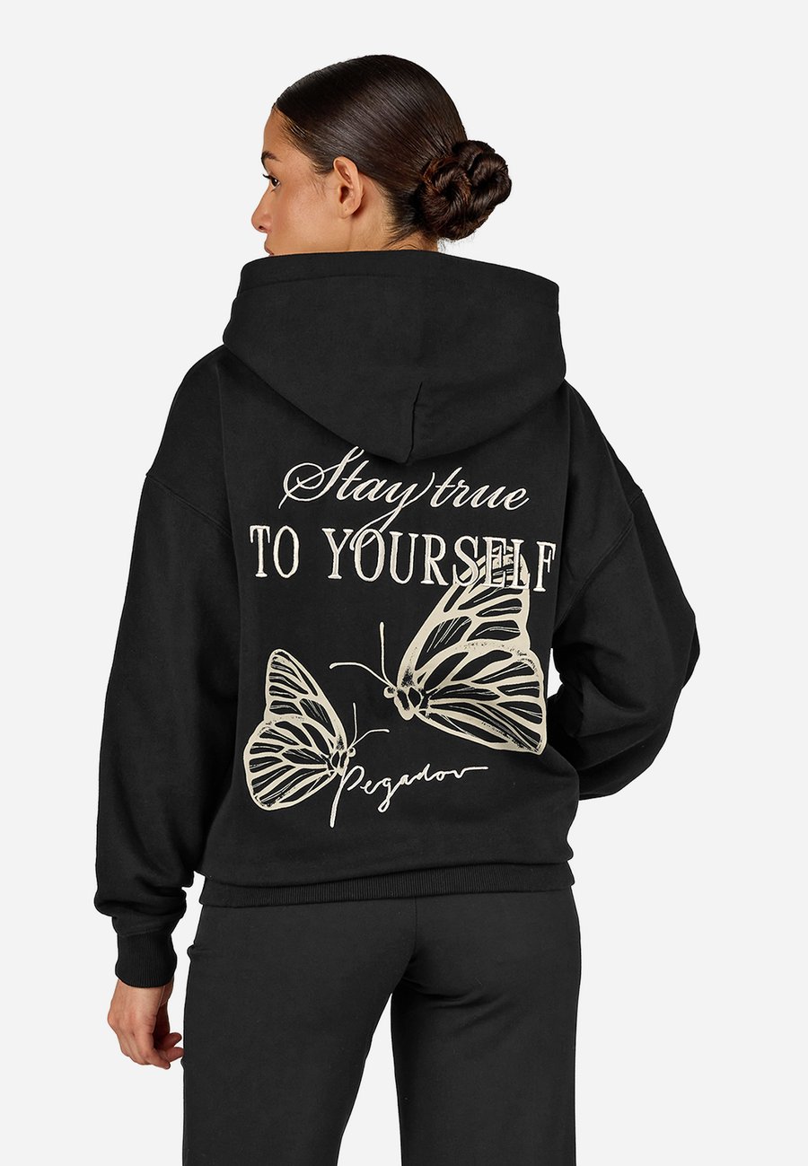 Толстовка Pegador BEJA, Washed Black/Black Denim
Толстовка Pegador BEJA, Washed Black/Black Denim