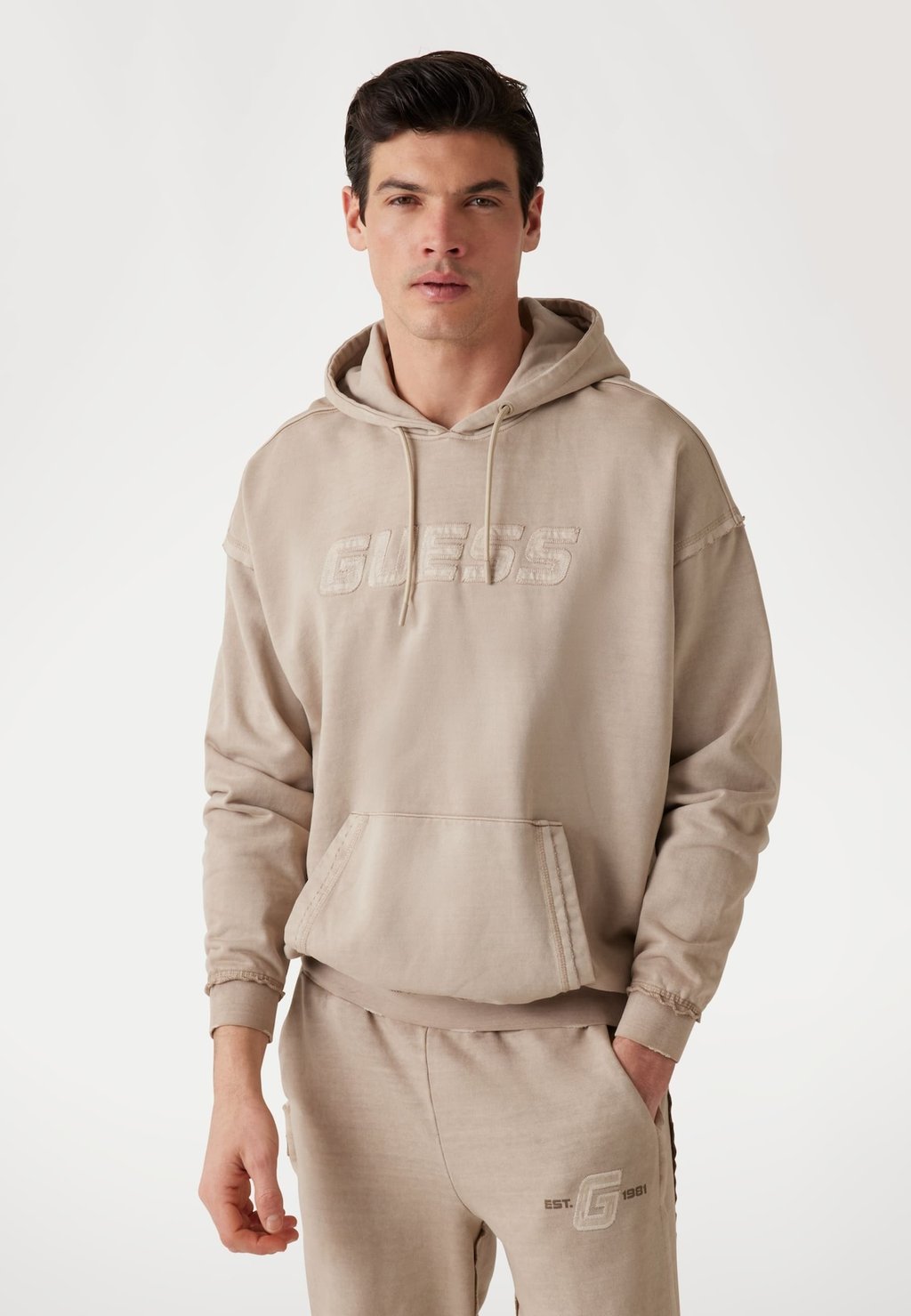 Толстовка Guess, бежевый
Толстовка Guess, бежевый