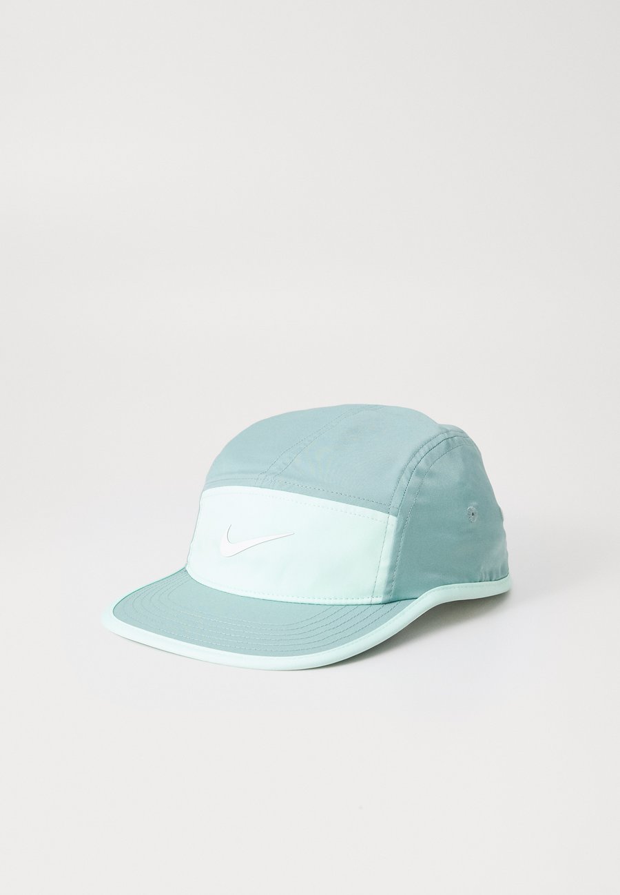 Бейсболка Nike Performance FLY UNISEX, Cannon/Mint Foam/White/Grey
Бейсболка Nike Performance FLY UNISEX, Cannon/Mint Foam/White/Grey