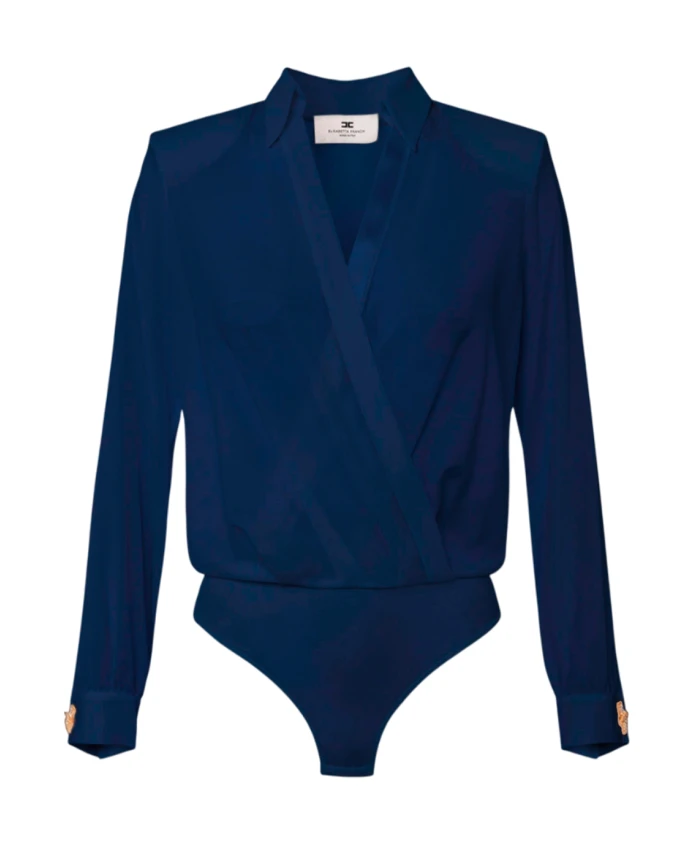 Рубашка из жаккардовой ткани жоржет с перекрещенным вырезом и надписью. Elisabetta Franchi, синий
Рубашка из жаккардовой ткани жоржет с перекрещенным вырезом и надписью. Elisabetta Franchi, синий