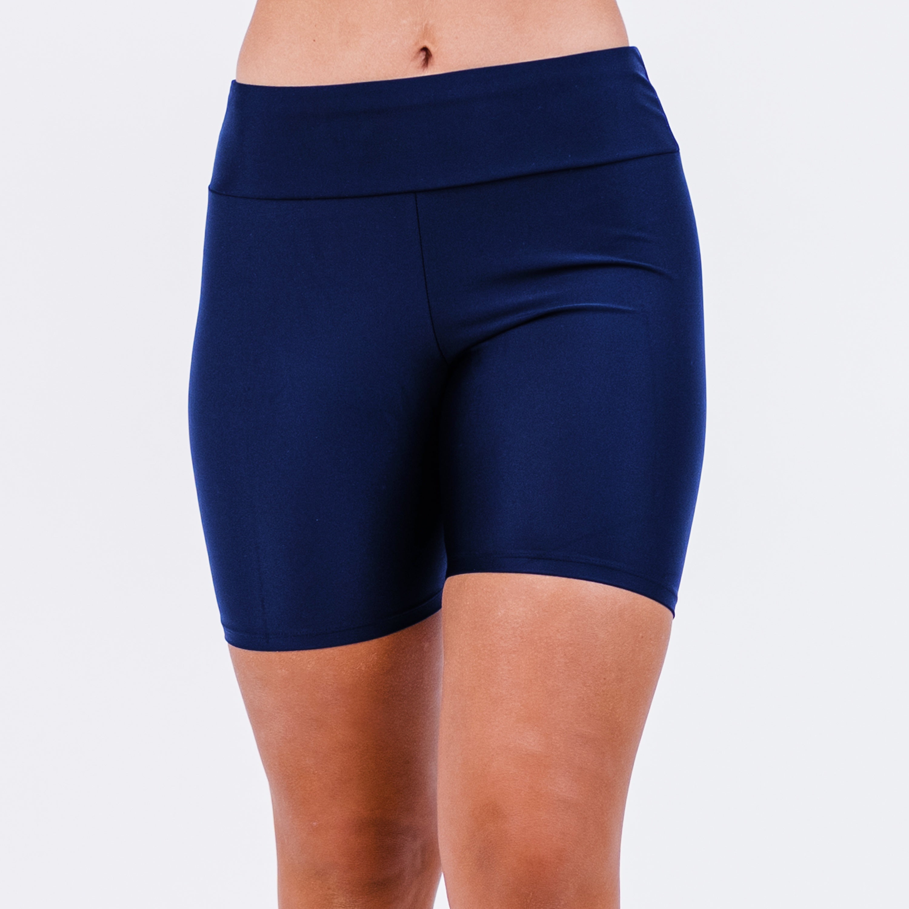 Женские шорты для плавания с высокой талией длиной до середины бедра Calypsa, темно-синий
Женские шорты для плавания с высокой талией длиной до середины бедра Calypsa, темно-синий