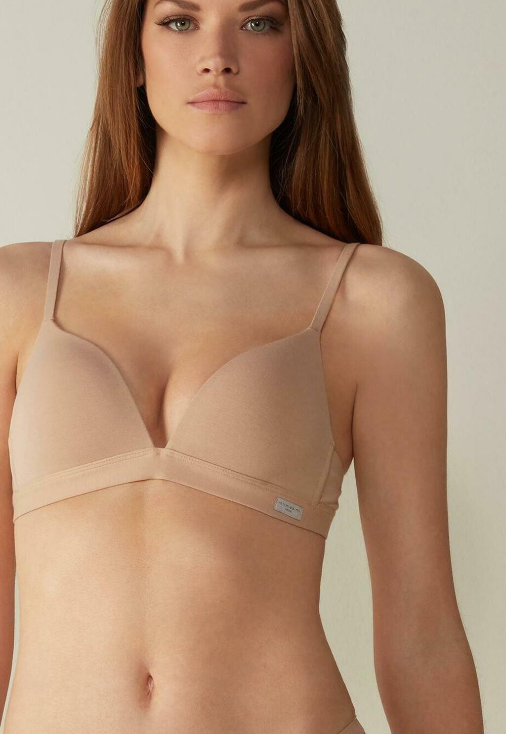 Треугольный бюстгальтер TIZIANA TRIANGLE Intimissimi, коричневый
Треугольный бюстгальтер TIZIANA TRIANGLE Intimissimi, коричневый