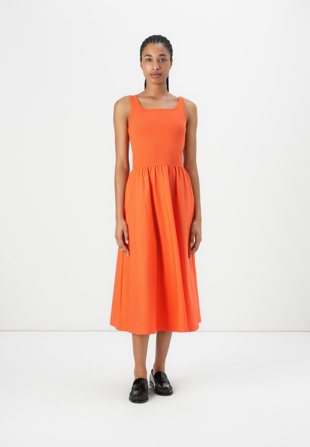 Повседневное платье MIDI MIX Tommy Hilfiger, оранжевый
Повседневное платье MIDI MIX Tommy Hilfiger, оранжевый