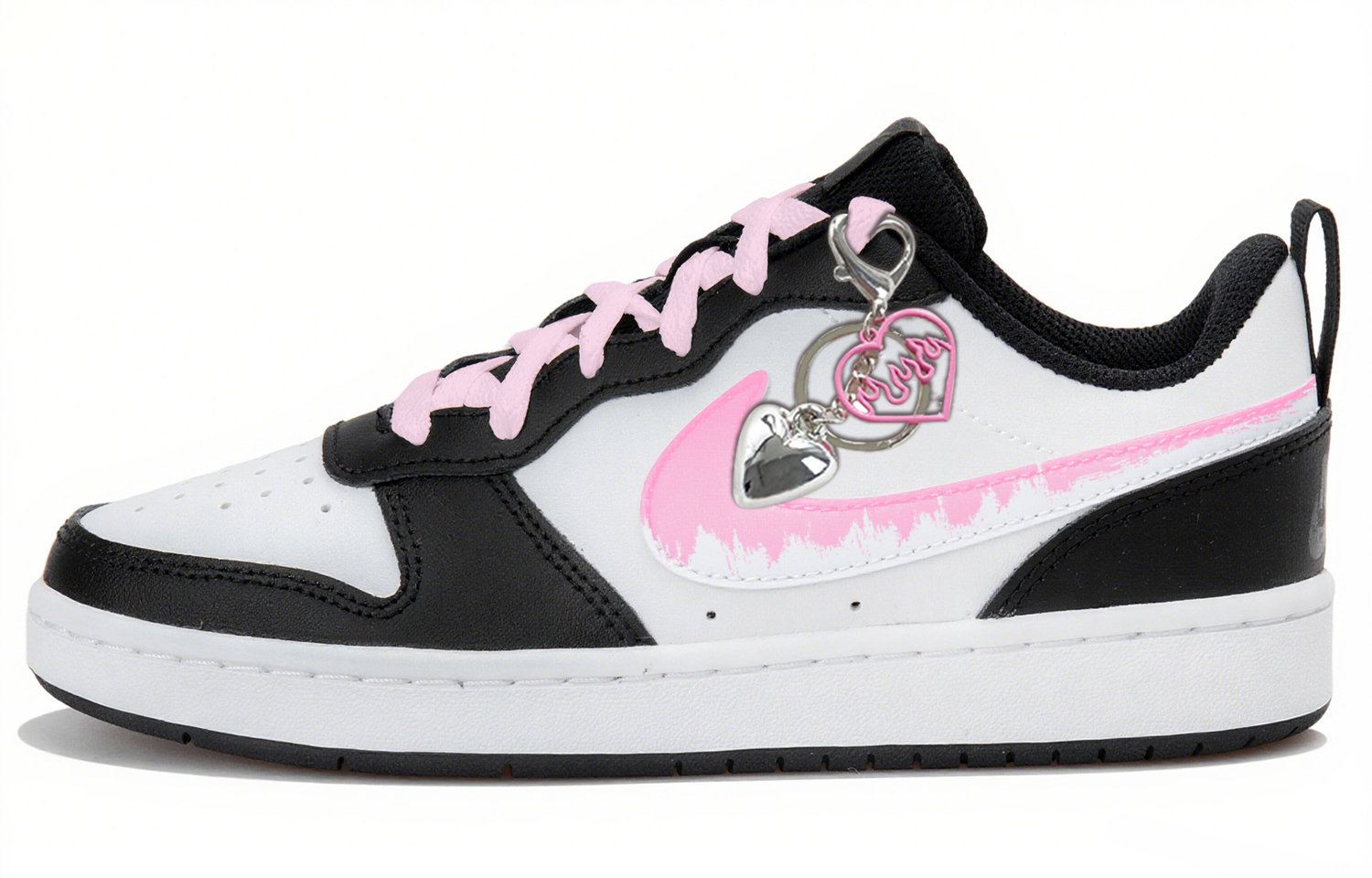 Nike Court Borough Black Pink Heart низкие скейтерские кроссовки White Black детские
Nike Court Borough Black Pink Heart низкие скейтерские кроссовки White Black детские