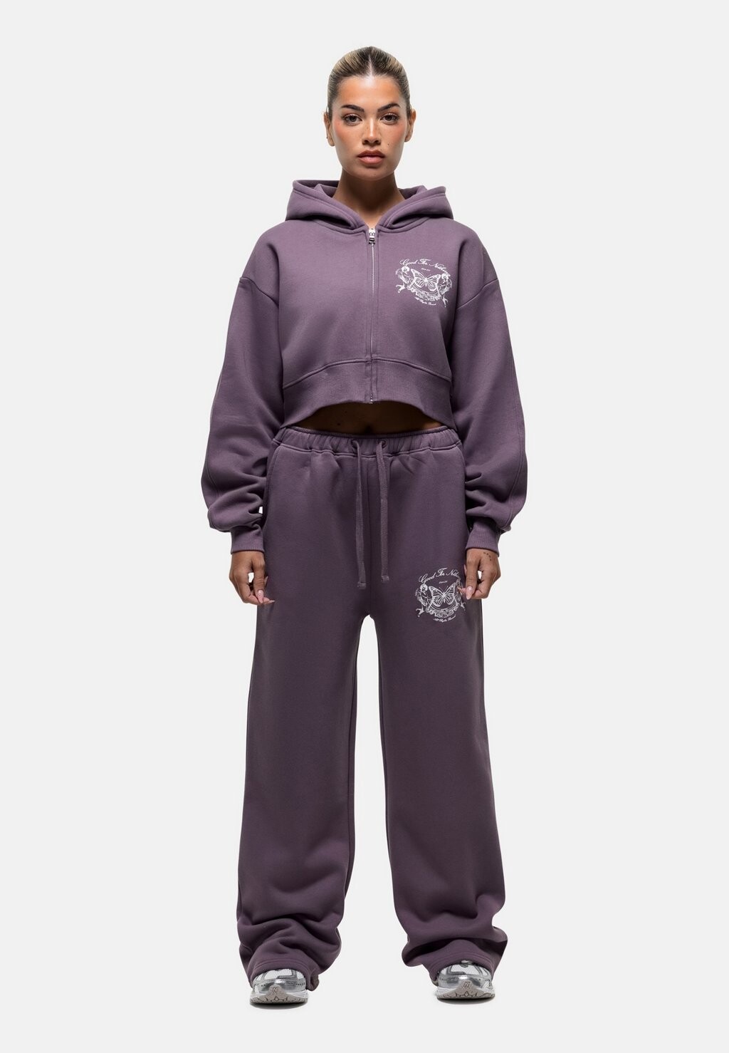 Толстовка на молнии RENAISSANCEPRINT CROPPED ZIP HOODIE Good For Nothing, фиолетовый
Толстовка на молнии RENAISSANCEPRINT CROPPED ZIP HOODIE Good For Nothing, фиолетовый