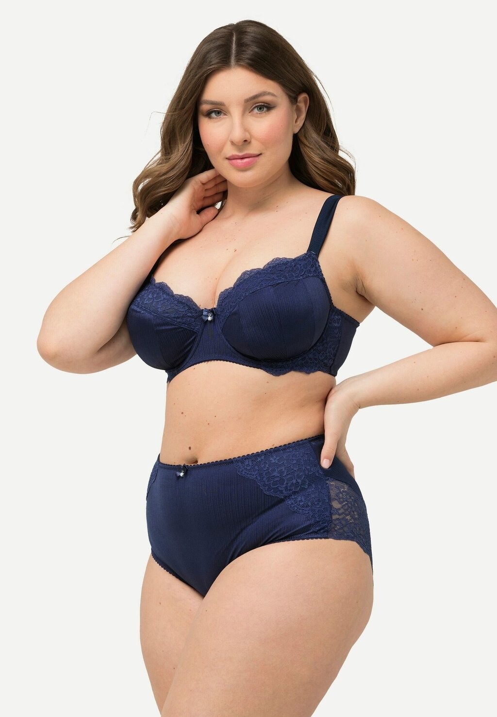 Брюки Ulla Popken, темно-синий
Брюки Ulla Popken, темно-синий