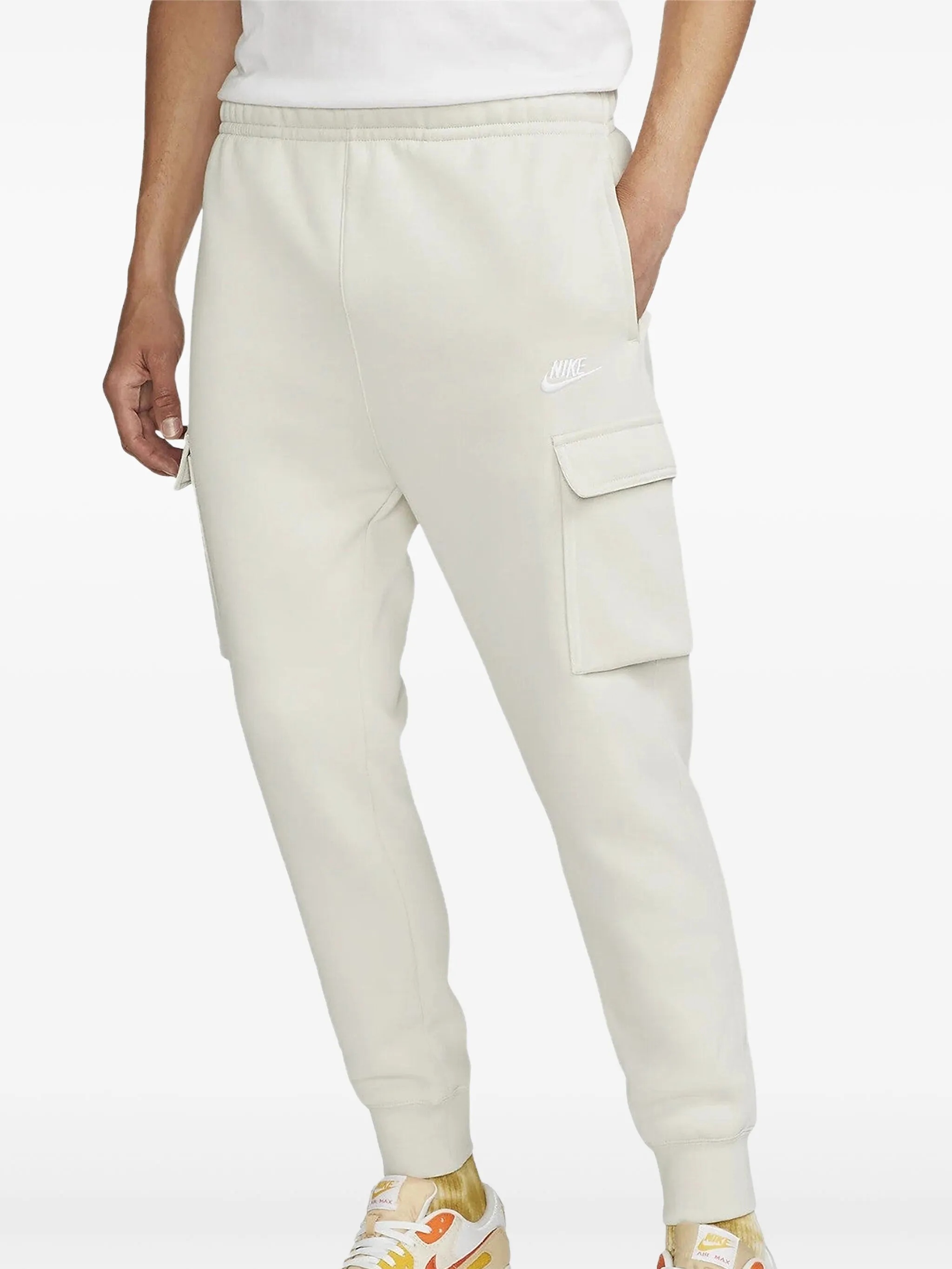 Спортивные брюки Club с карманами Nike Kids, бежевый
Спортивные брюки Club с карманами Nike Kids, бежевый