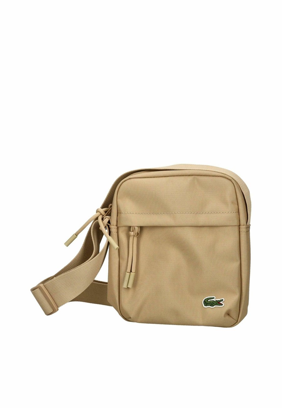 Сумка кросс-боди Lacoste Cross body bag, Tan F/Tan
Сумка кросс-боди Lacoste Cross body bag, Tan F/Tan