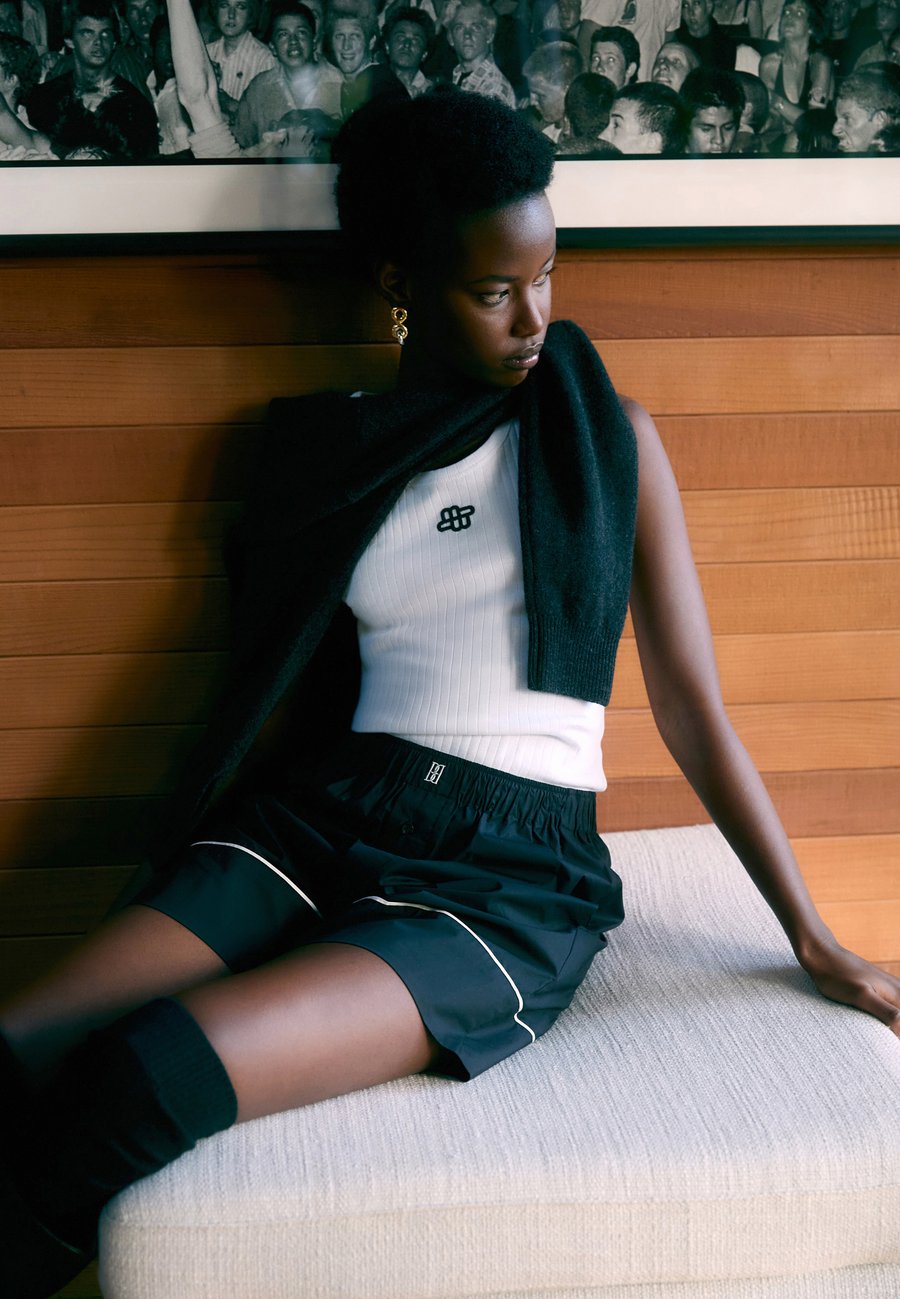 Топ MUNTHE TEZZA, Mix/White
Топ MUNTHE TEZZA, Mix/White