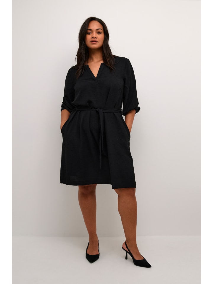 Платье KCdeva А-силуэта в цвете Black Deep KAFFE curve
Платье KCdeva А-силуэта в цвете Black Deep KAFFE curve