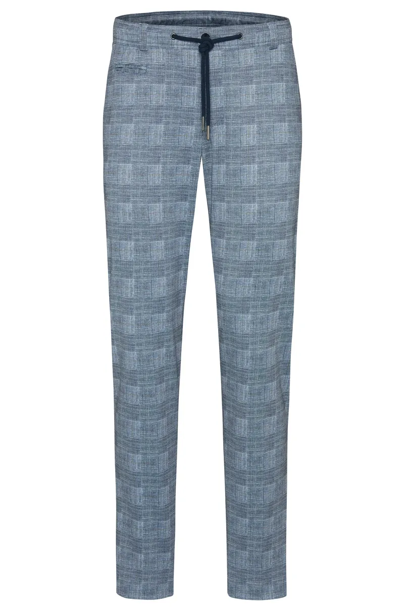 Брюки-чиносы bugatti с функциями Flexcity, цвет морской волны
Брюки-чиносы bugatti с функциями Flexcity, цвет морской волны