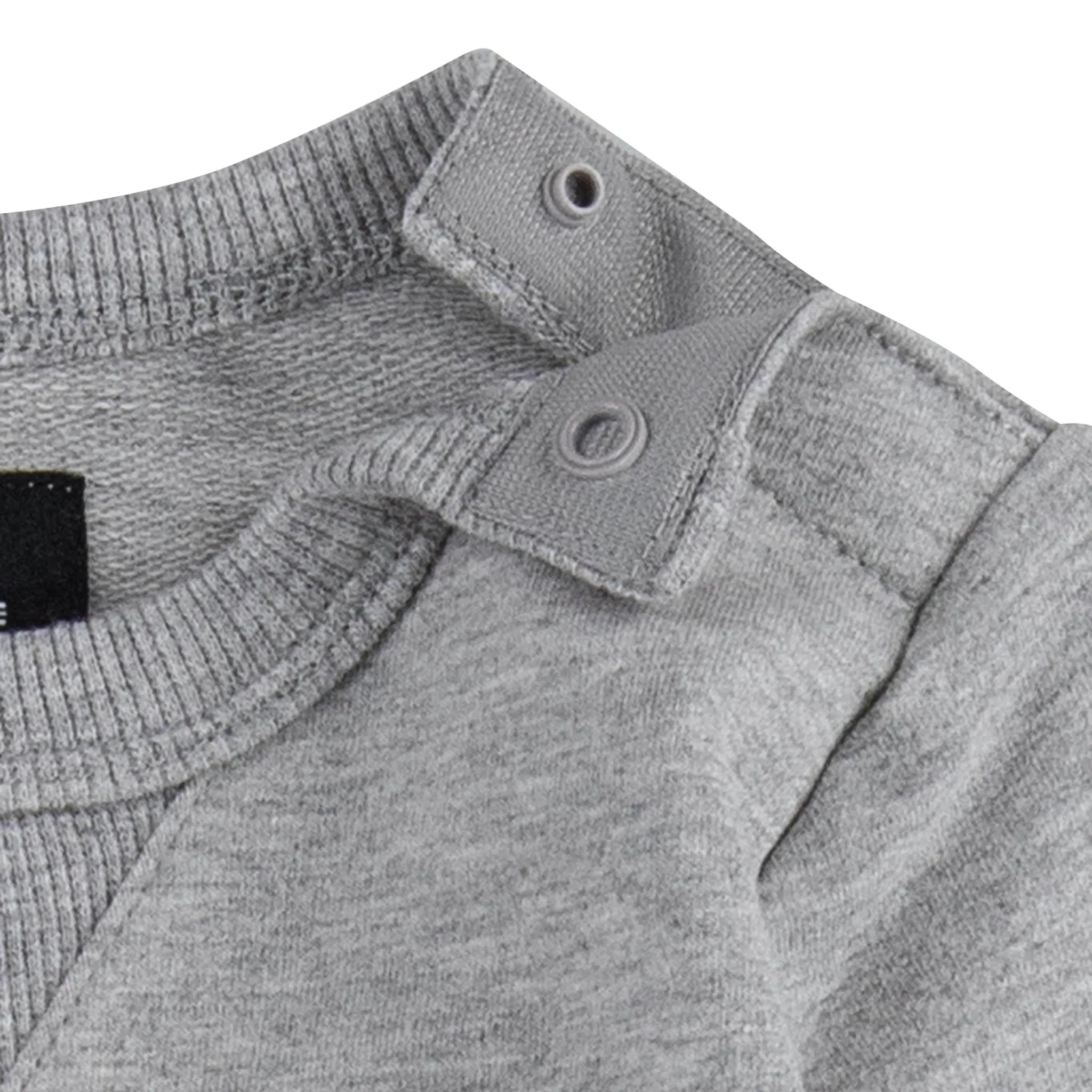 Комбинезон-конверс "LIL CHUCK COVERALL W/ SOCK BOOTIE S" (комплект) Converse, серый
Комбинезон-конверс "LIL CHUCK COVERALL W/ SOCK BOOTIE S" (комплект) Converse, серый